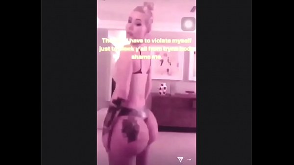 Iggy azalea bikini instagram
