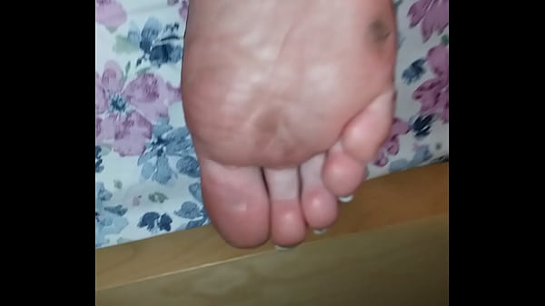 Rough feet