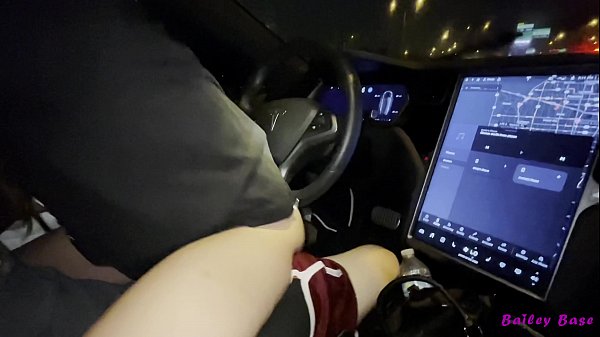 Tesla sexy