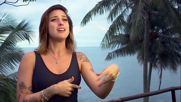 Ortega Letcia Julio e Camilla se pegam em date quente MTV De Frias com o Ex Caribe