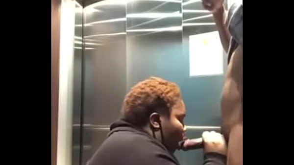 Hardcore no elevador